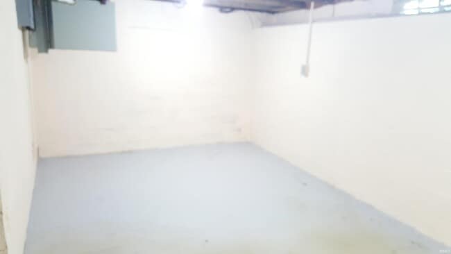 Building Photo - 222 S Taylor St