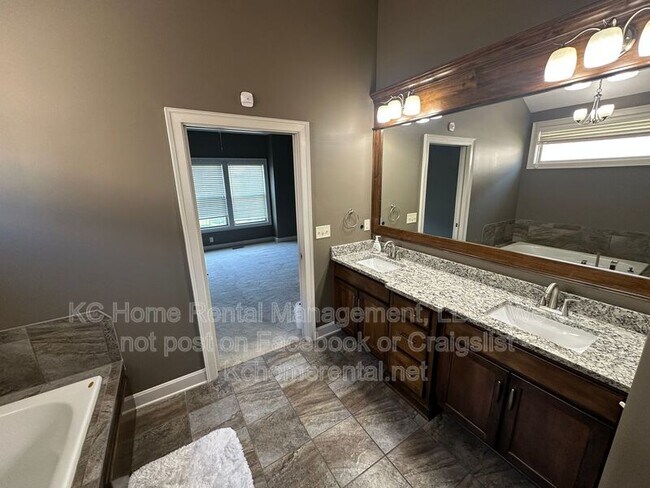 Building Photo - 4513 Sienna Ridge