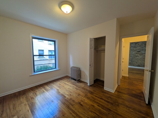 Building Photo - 2332 N Spaulding Ave