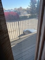 Building Photo - 3741 S Wayne Rd