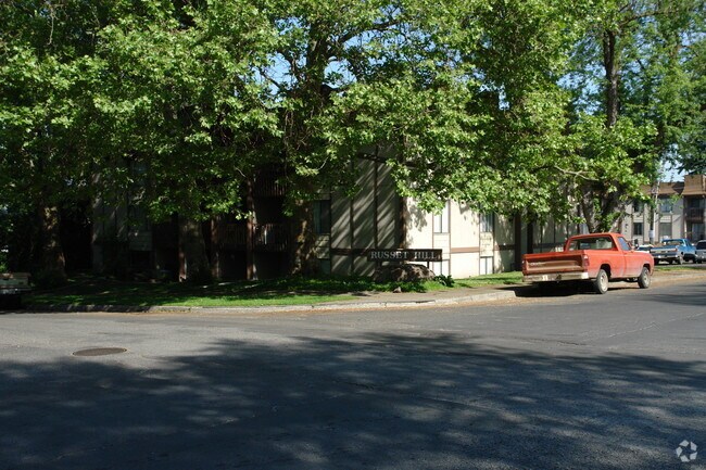 Building Photo - 1302 W 7th Ave