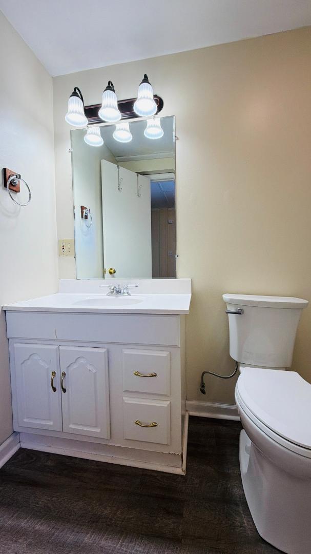 Building Photo - 494 Old Jonesboro Rd