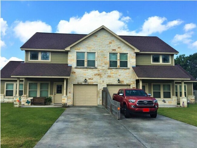 Primary Photo - 1718 Ave G