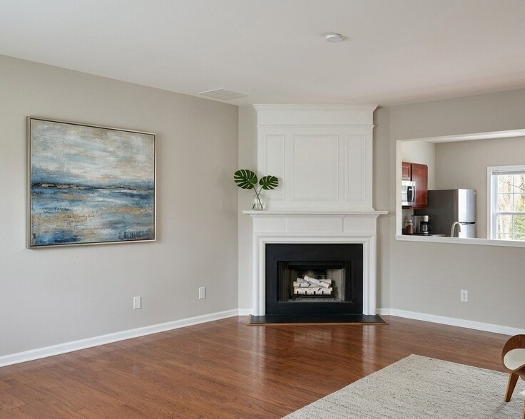 Building Photo - 955 Prestwyck Ct