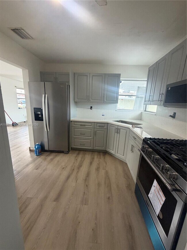 Building Photo - 17821 NW 79th Pl