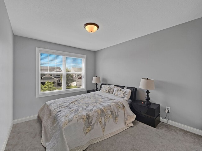 Building Photo - 9073 Degler Ln