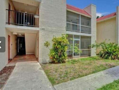 Primary Photo - 628 NW 13th St