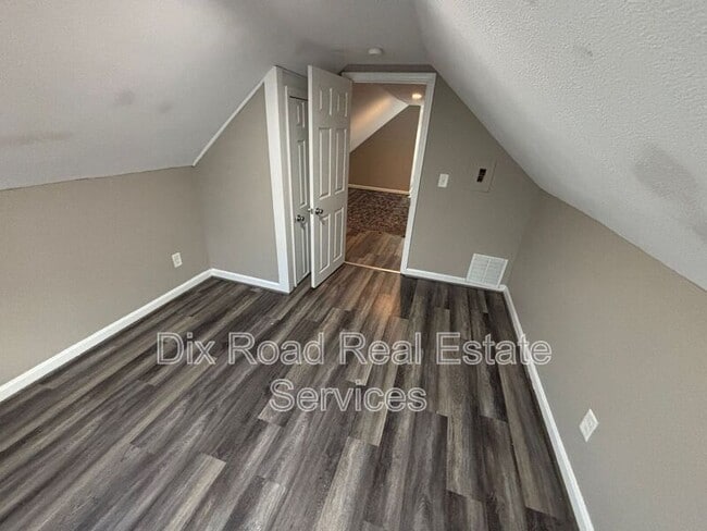 Building Photo - 3729 Herbert Ave