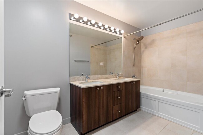 Building Photo - 235 W Van Buren St