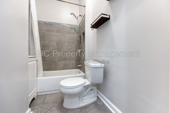 Building Photo - 3120 Pierpont Ave