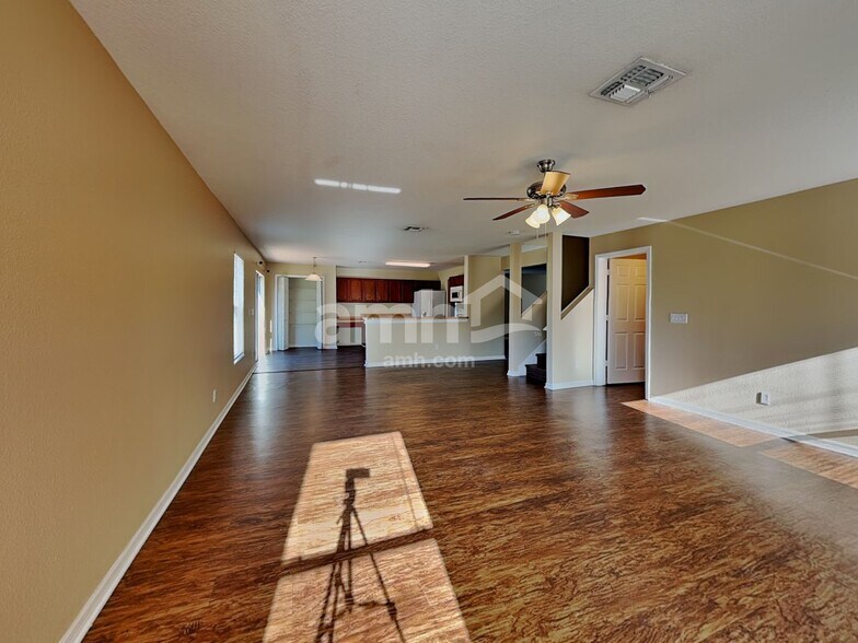 Building Photo - 15260 Perdido Dr