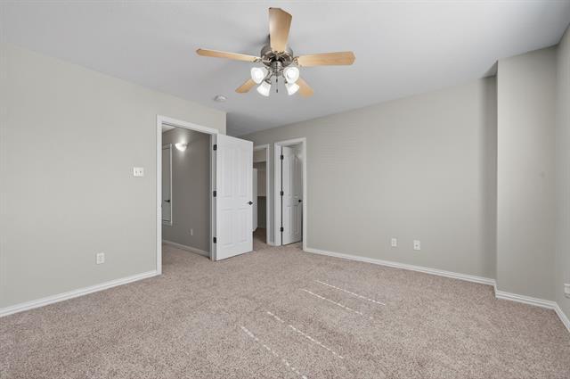 Building Photo - 512 Oakridge Dr