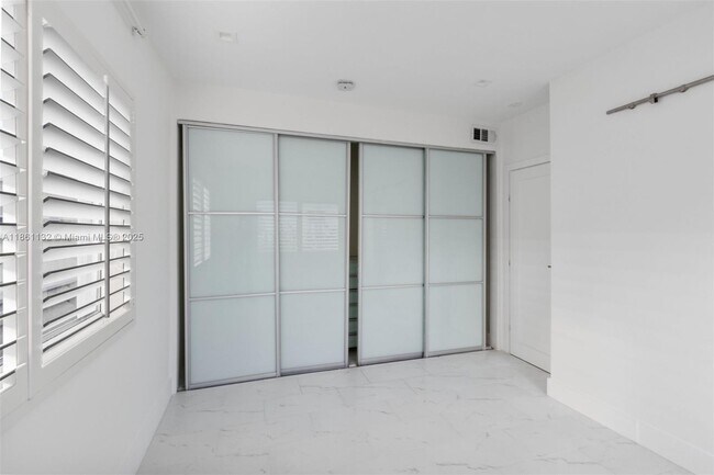 Building Photo - 3909 Garden Ave
