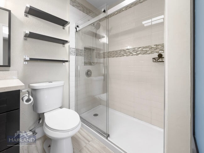 Building Photo - 4033 Louisiana St