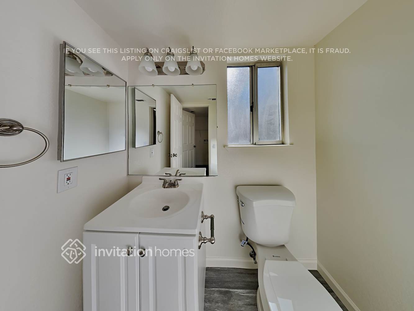 Building Photo - 8150 Great House Way