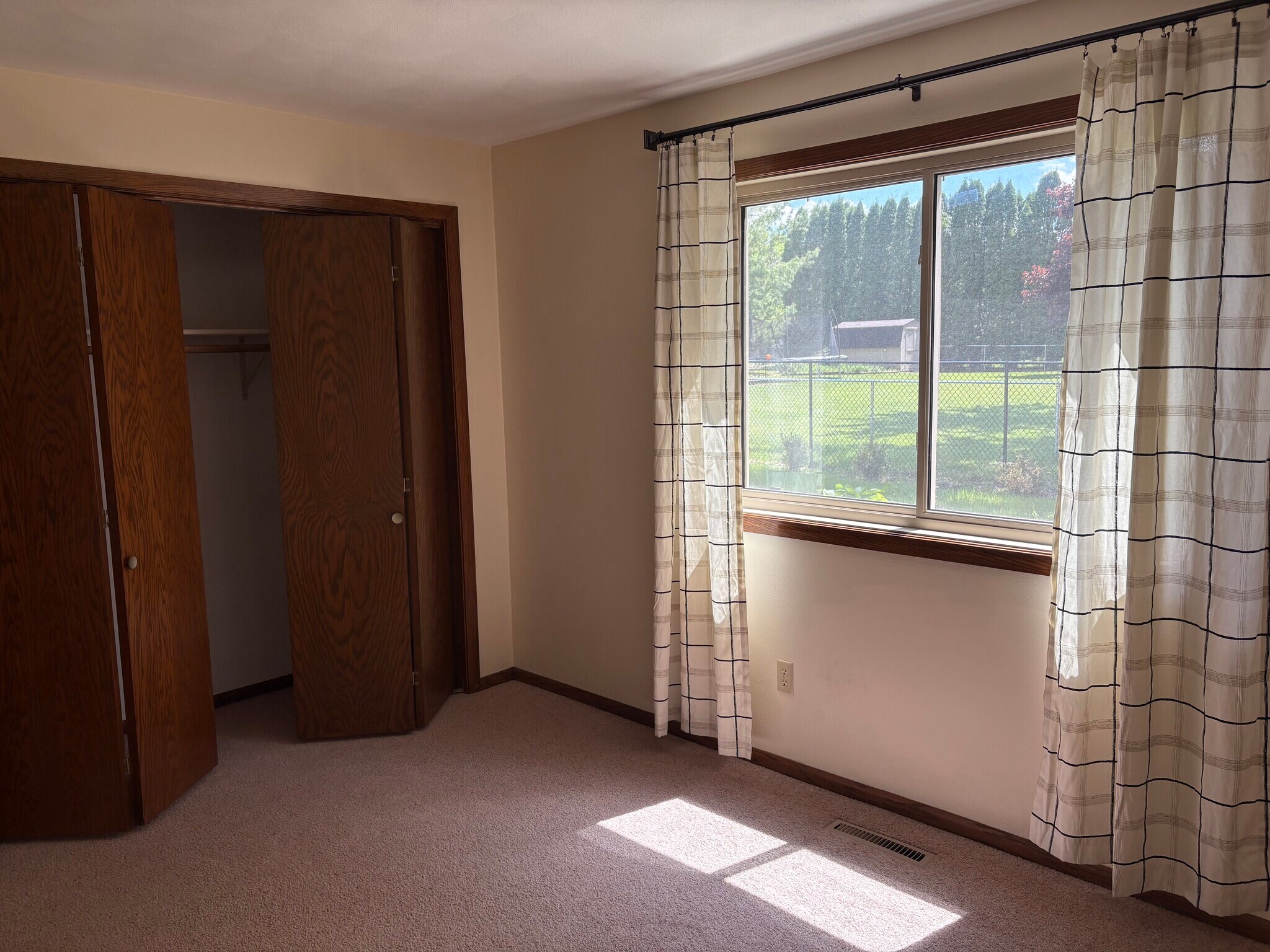 Bedroom 2 - 2033 Greenwood Dr