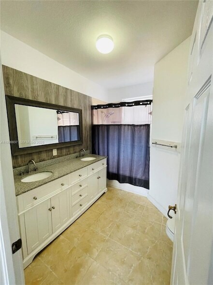 Building Photo - 27312 SW 138th Path