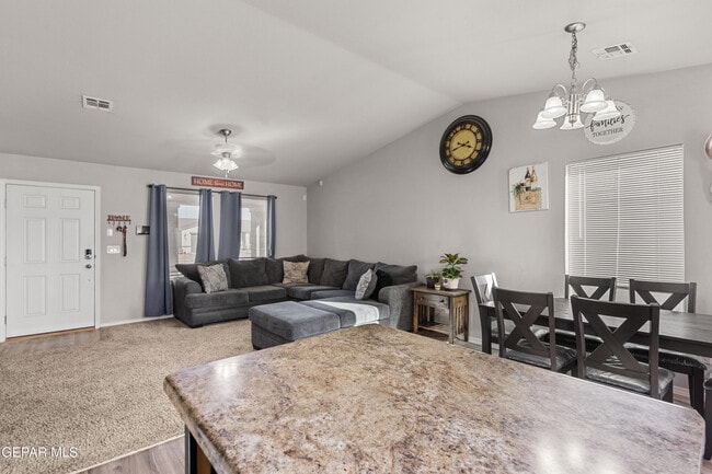 Building Photo - 945 Villa Seca Dr