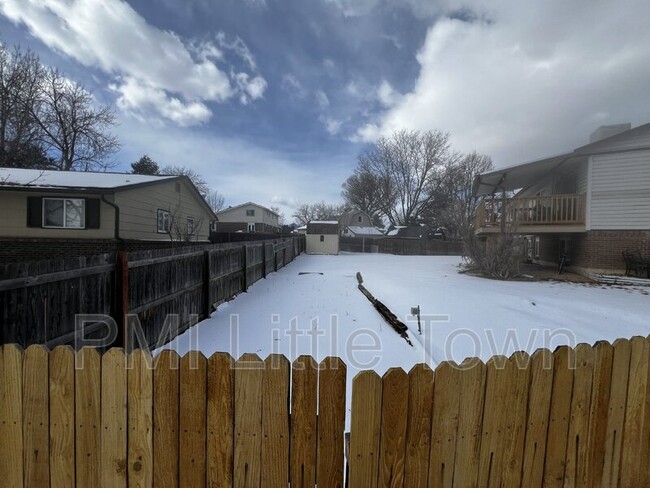 Building Photo - 8802 W Arbor Ave