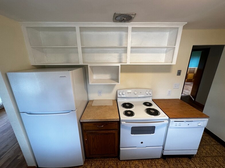 Building Photo - 2344 N Winnifred St