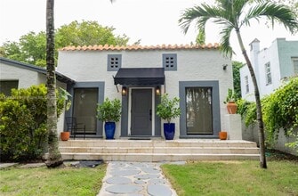 Building Photo - 5938 NE 5th Ave