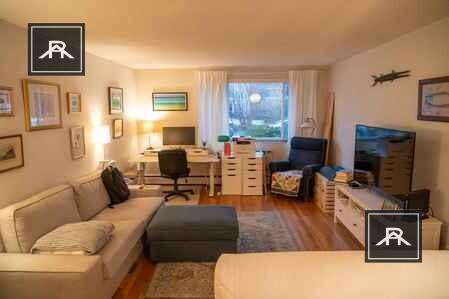 Building Photo - 1 bedroom in Brookline MA 02446
