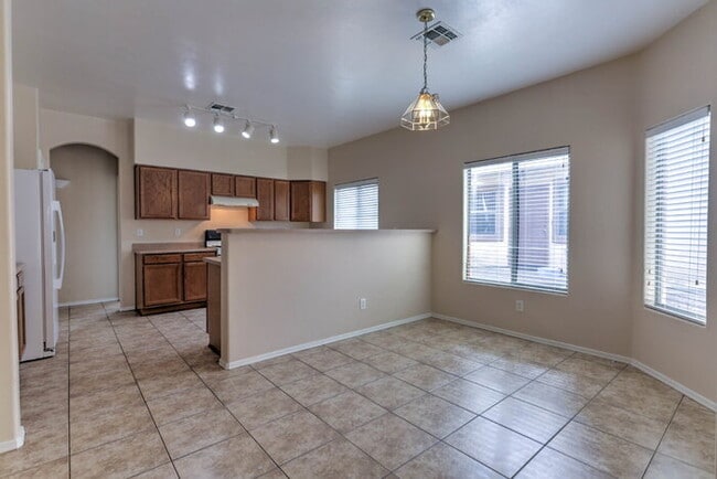 Building Photo - $500.00 OFF FIRST MONTH RENT!!!!! Rancho Sahuarita