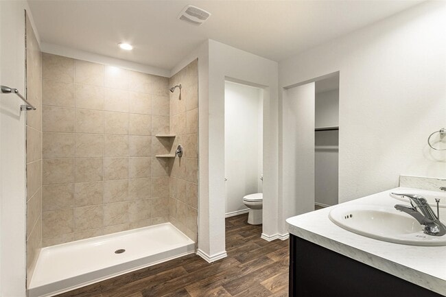 Building Photo - 21311 Violet Dusk Dr