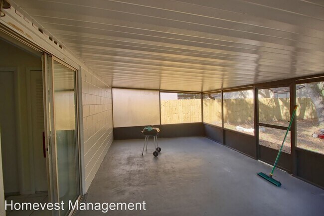 Building Photo - 3 br, 2 bath House - 7845 Compass Drive