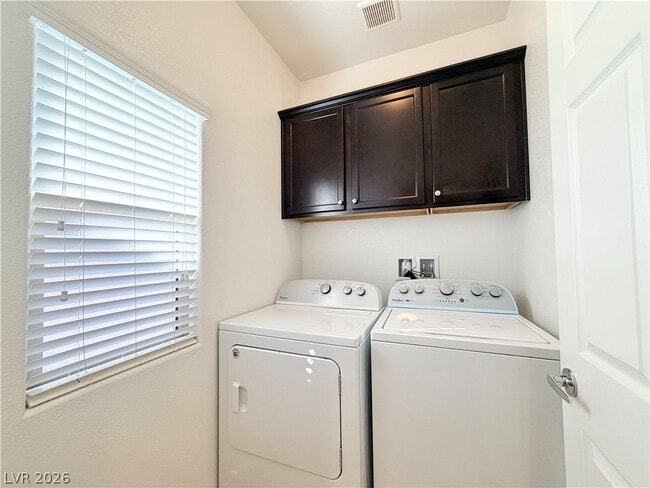 Building Photo - 8435 Spirit Vale Ave