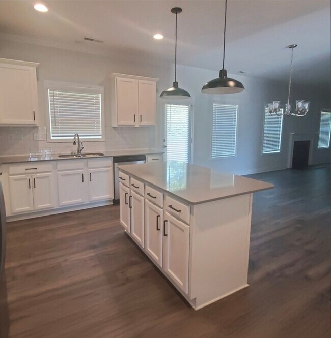 Building Photo - 3108 Buckley Dr