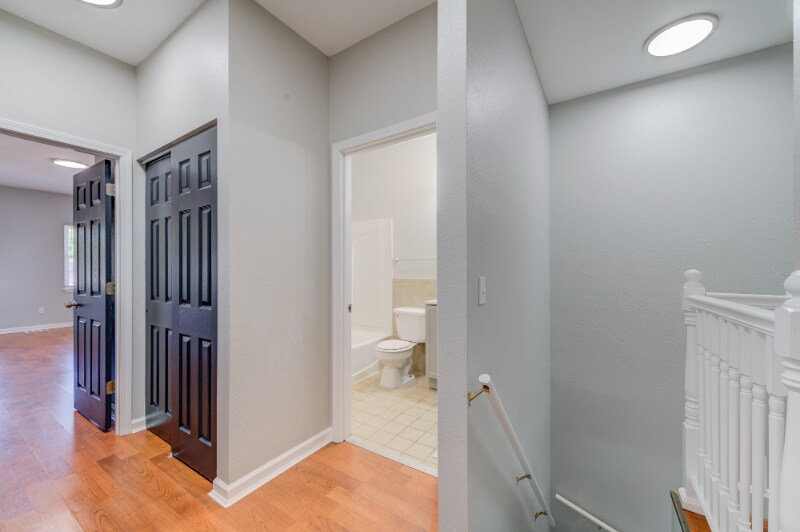 Building Photo - 77xx Vermont Ave