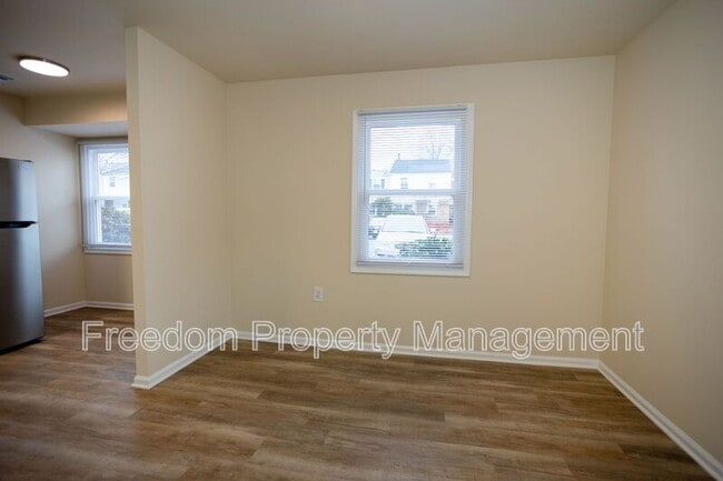 Building Photo - 8343 Irongate Way