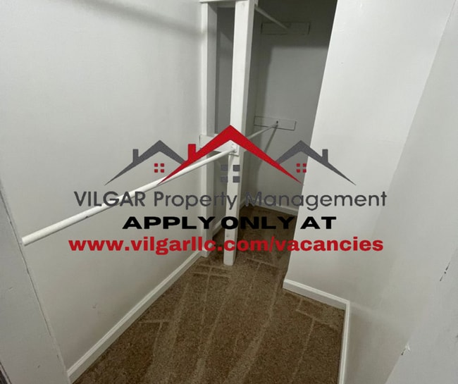 Building Photo - Step into this fully refreshed 5-bedroom, ...