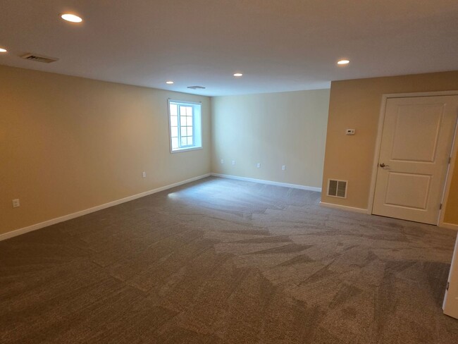 Building Photo - Wiltree Court-269