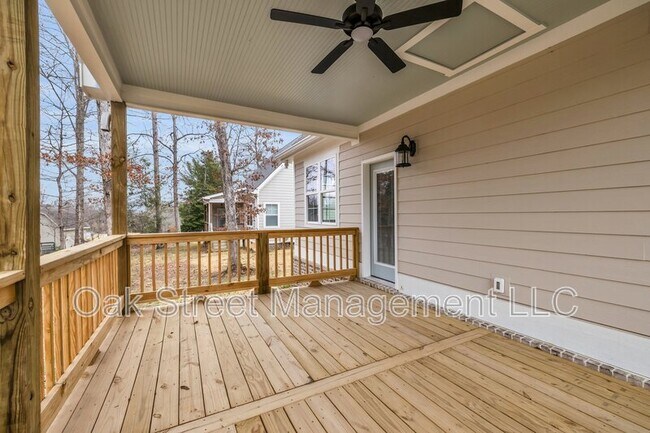 Building Photo - 2955 Corral Rd