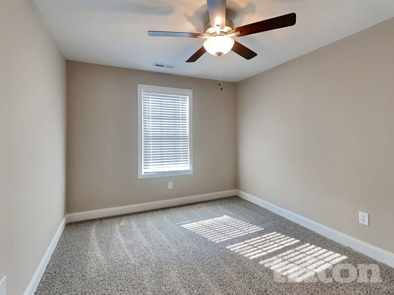 Building Photo - 1080 Dublin Dr