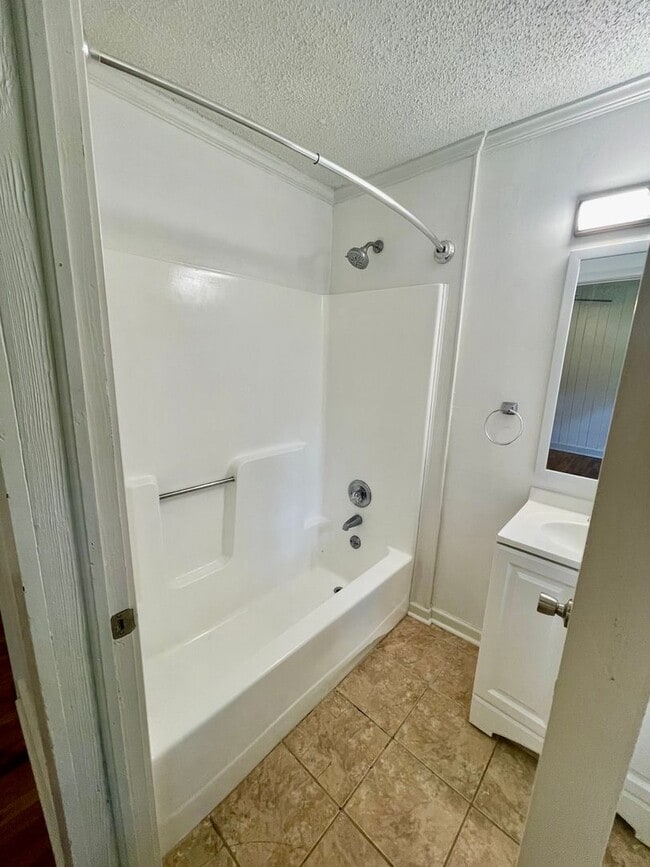 Building Photo - Spacious 2 Bed, 1 Bath Home in Arden With Bonus Sun Room, $1775