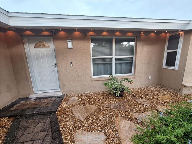 Building Photo - 4050 Yucatan Cir