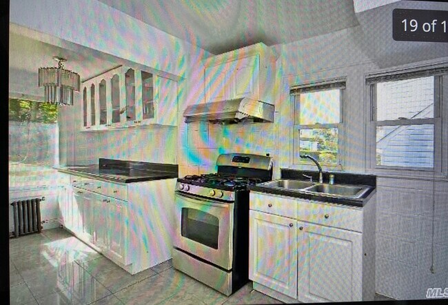 Building Photo - 58 Hicks Ln