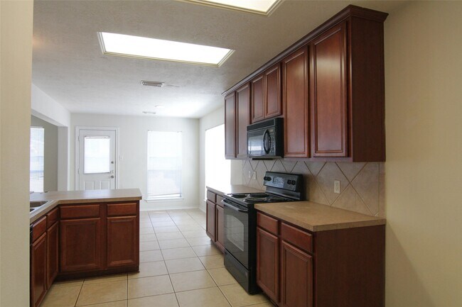 Building Photo - 21802 Dimmett Way