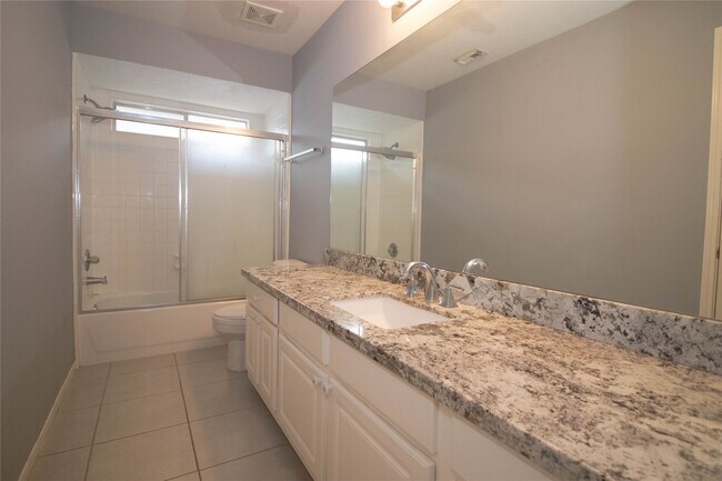 Building Photo - 310 Cheddington Dr