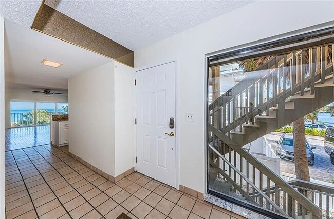 Building Photo - Beachfront Paradise in Indian Shores – Stunning Gulf & Intracoastal Views! 3bed|2bath