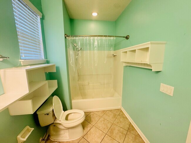 Building Photo - 519 Bottlebrush Loop