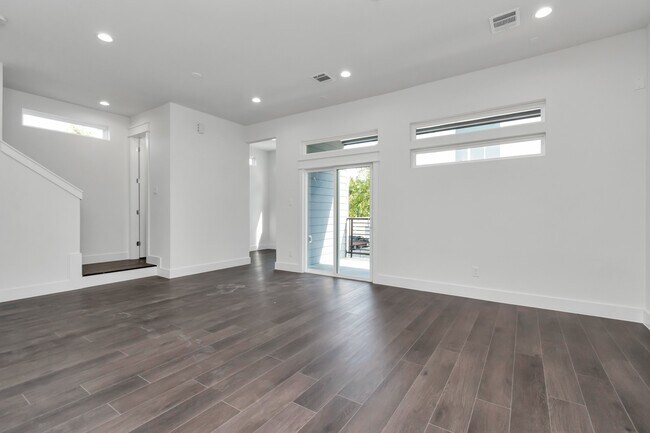 Building Photo - 4715 Independence Hts Ln