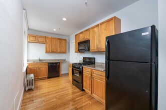 Building Photo - 1 bedroom in Boston MA 02135
