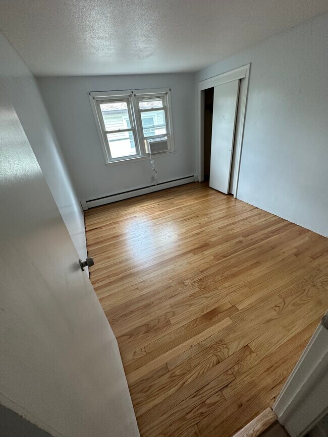 Building Photo - 150 Judd Ave