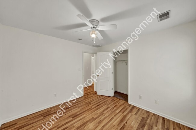 Building Photo - 137 Angel Falls Dr