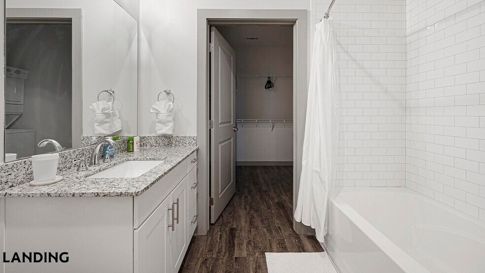 Building Photo - 2165 Nolensville Pk