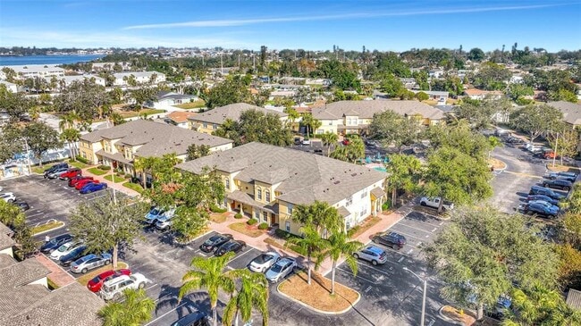 Building Photo - 3870 Island Way